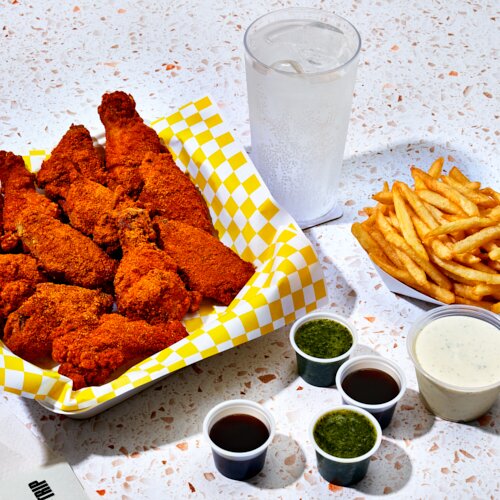 Photo of 12 Piece Classic Wing Combo from Wing Trip