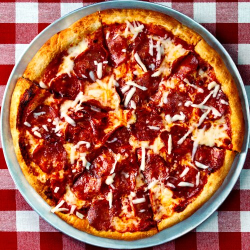 Photo of Hot Honey & Salami Pizza from Alanza Pizza